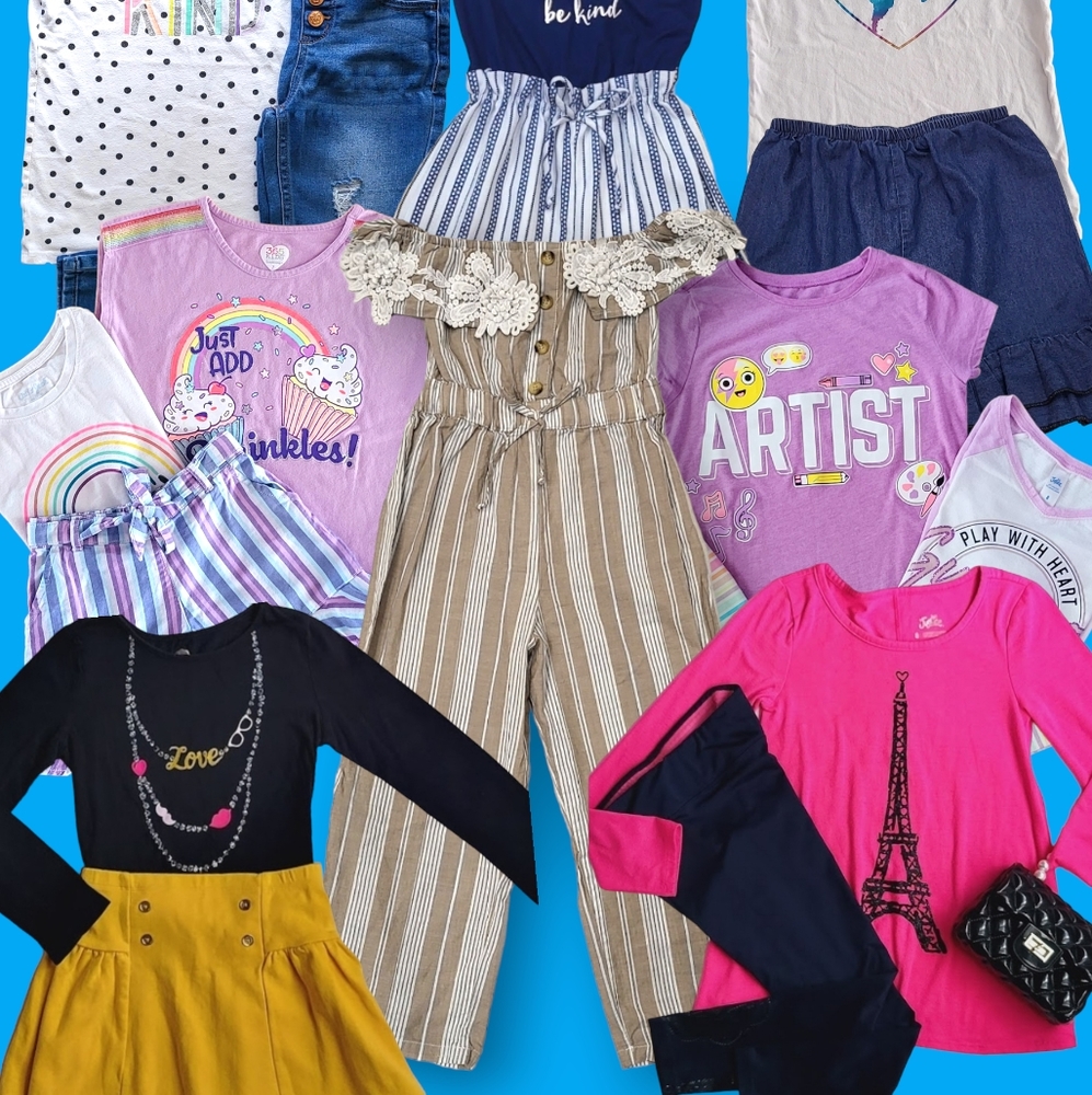Girls clothing size (7/8).